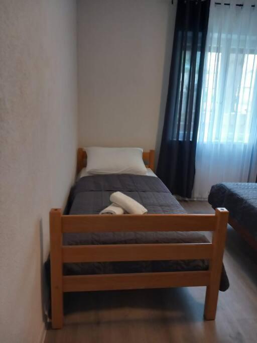 מאקרסקה Apartment Dora-100M From The Central Beach מראה חיצוני תמונה