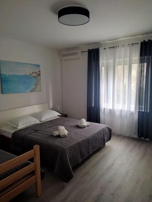 מאקרסקה Apartment Dora-100M From The Central Beach מראה חיצוני תמונה